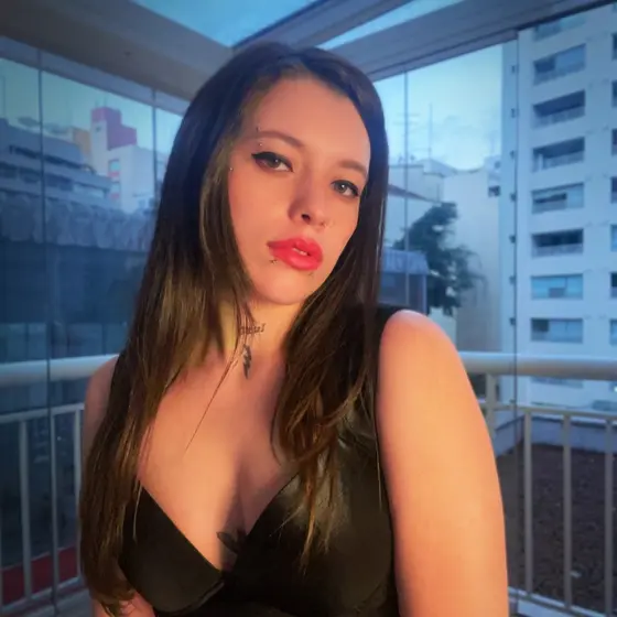 99Emy99 Live Webcam